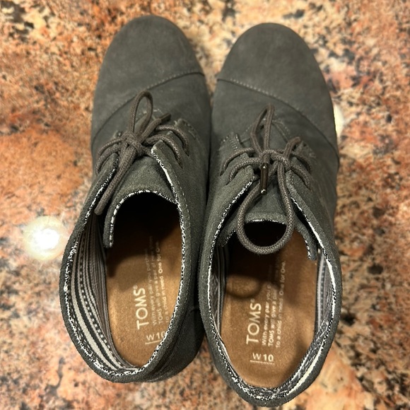 NEW Toms Kayla wedge suede booties - Picture 4 of 6